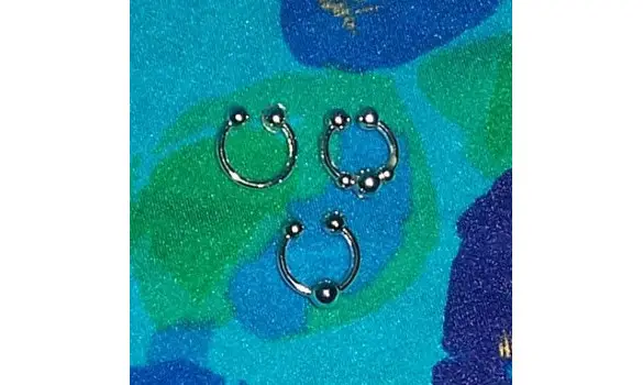 Lot de faux piercing